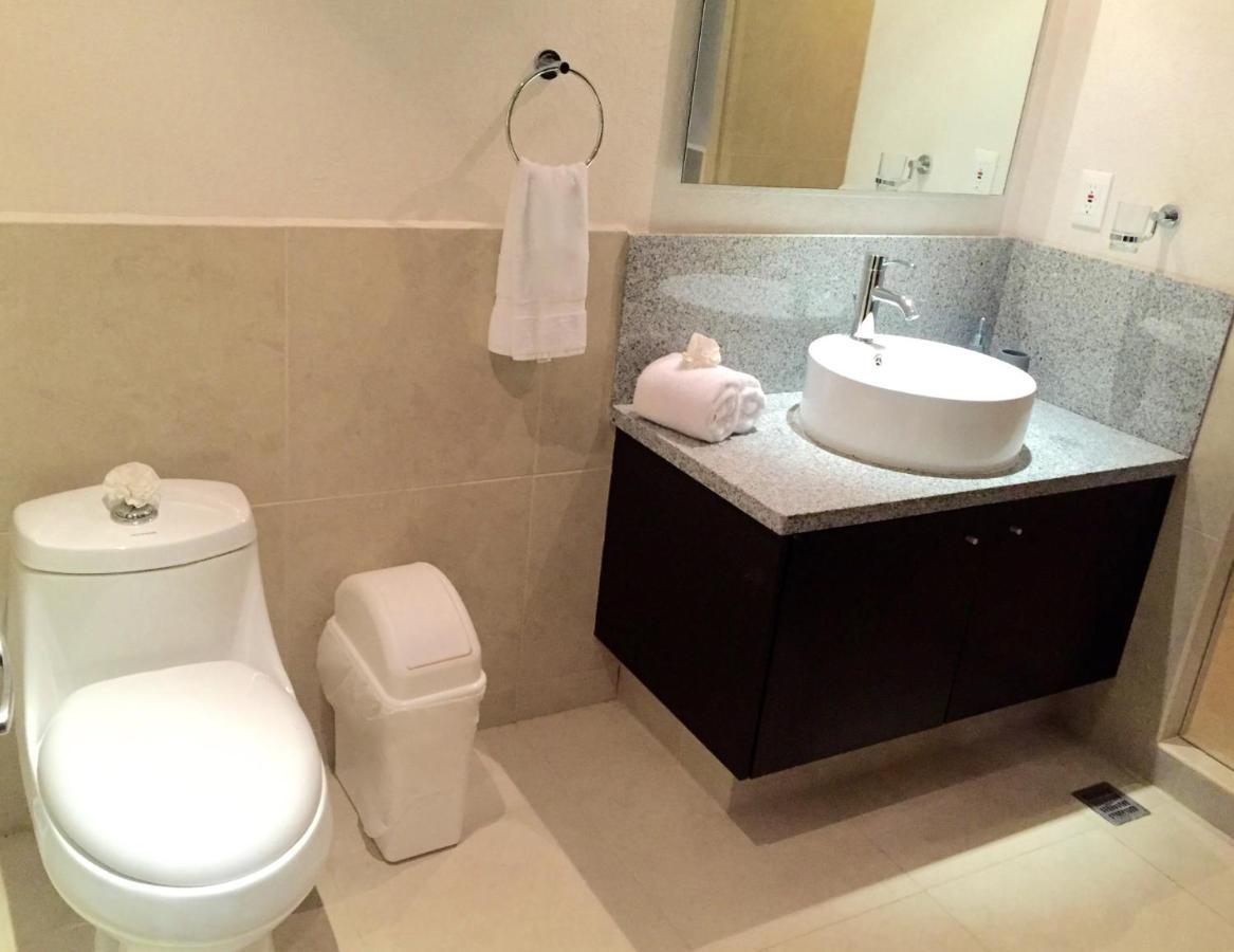 Apartamentos Grand Venetian Puerto Vallarta Quarto foto