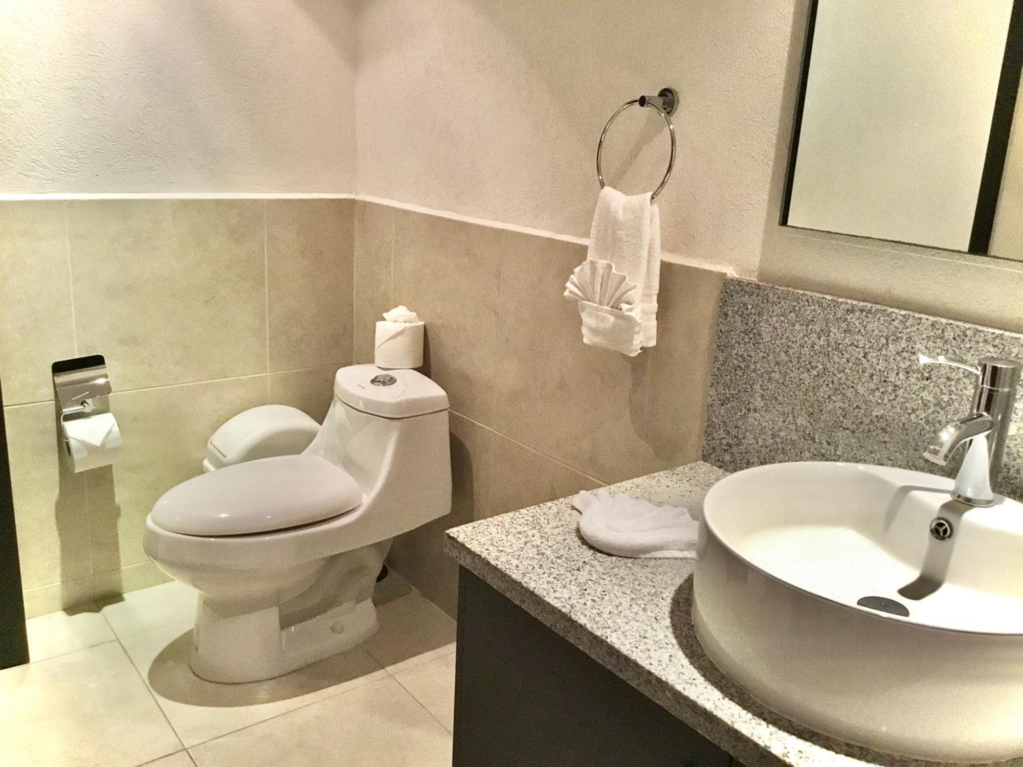Apartamentos Grand Venetian Puerto Vallarta Quarto foto